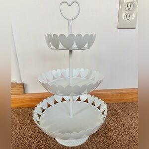 Target Spirtz | White | 3-Tier Valentine's Day Heart Tray